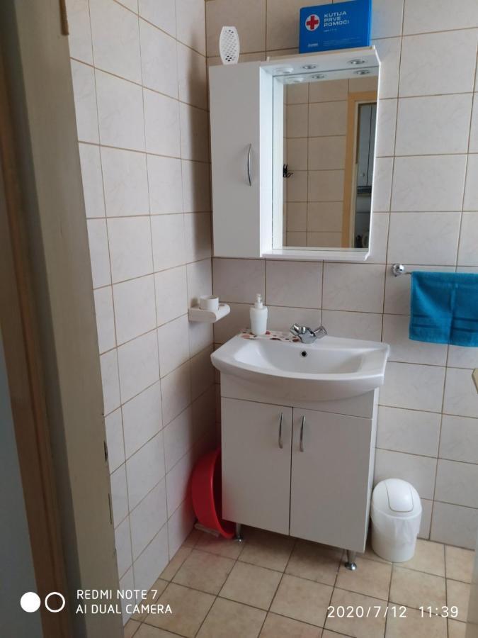 Apartman Ena Vodice Zewnętrze zdjęcie