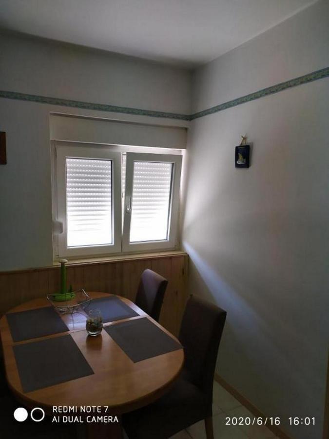 Apartman Ena Vodice Zewnętrze zdjęcie