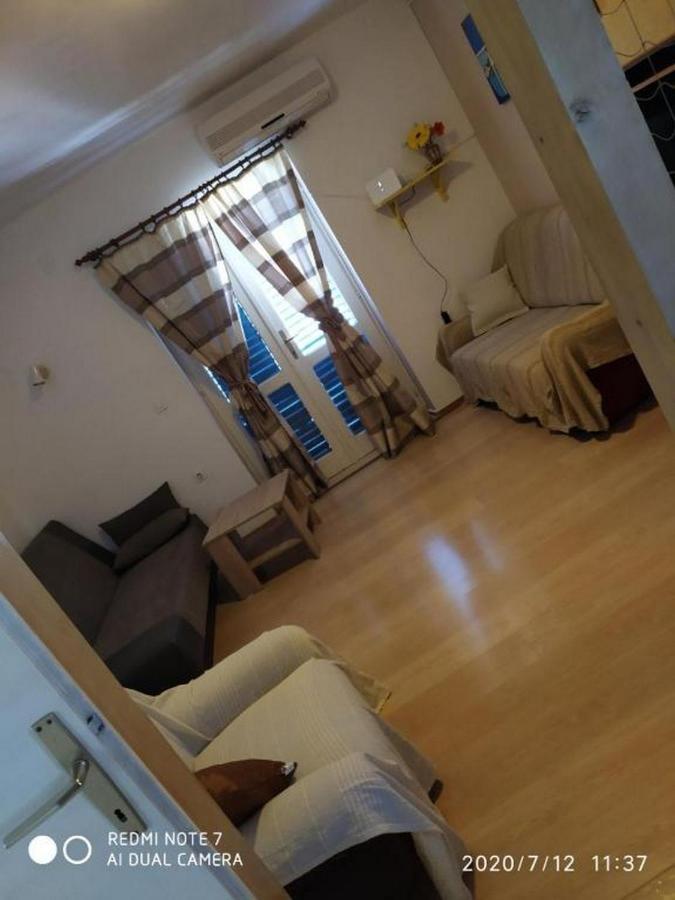 Apartman Ena Vodice Zewnętrze zdjęcie